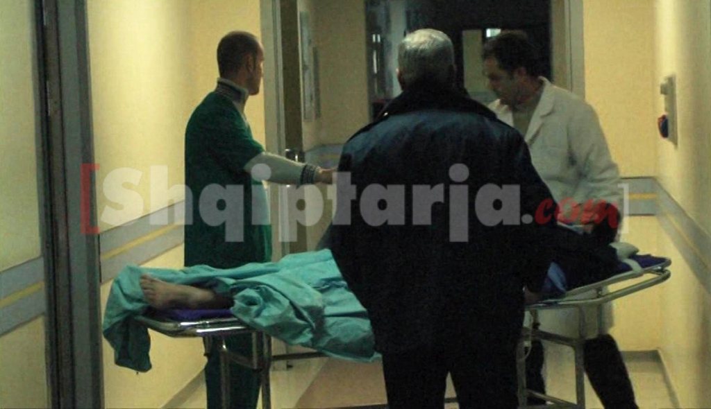 Xhemal Plaku me logo 