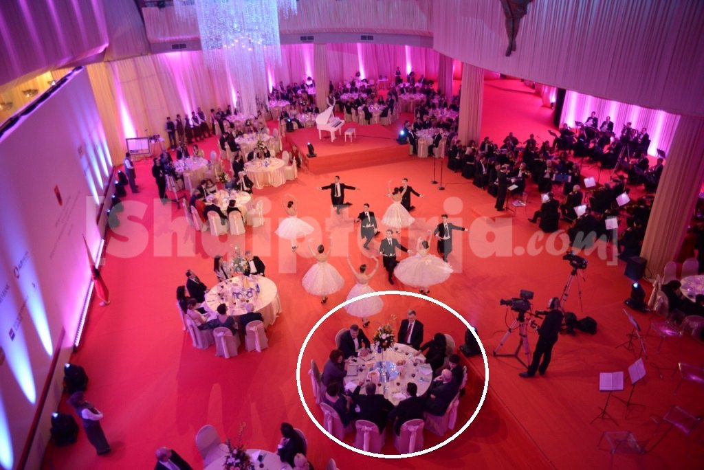 zaganjori, berisha ne tavoline