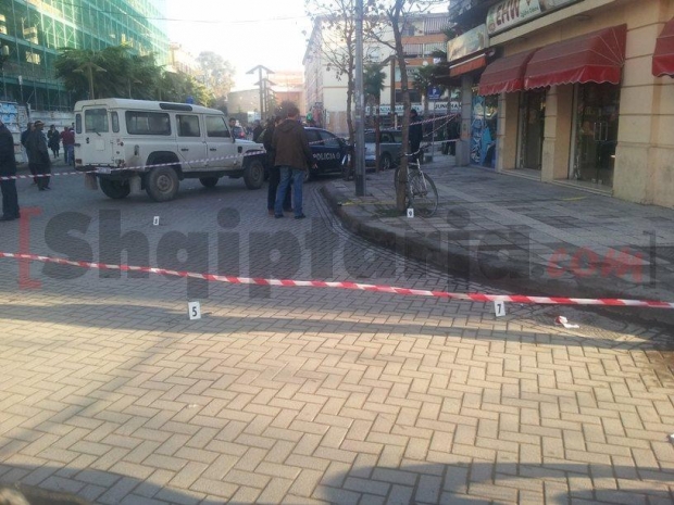 grabitja ne durres sheshi pranvera me logo