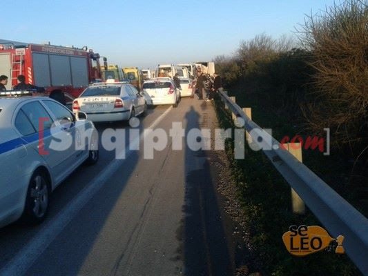 aksident greqi me logo 