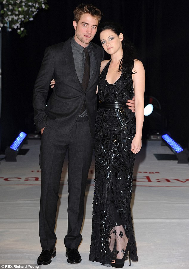 robert pattinson, kristen stewart 