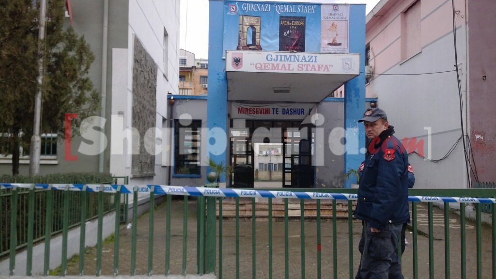 alarm bombe qema stafa me logo