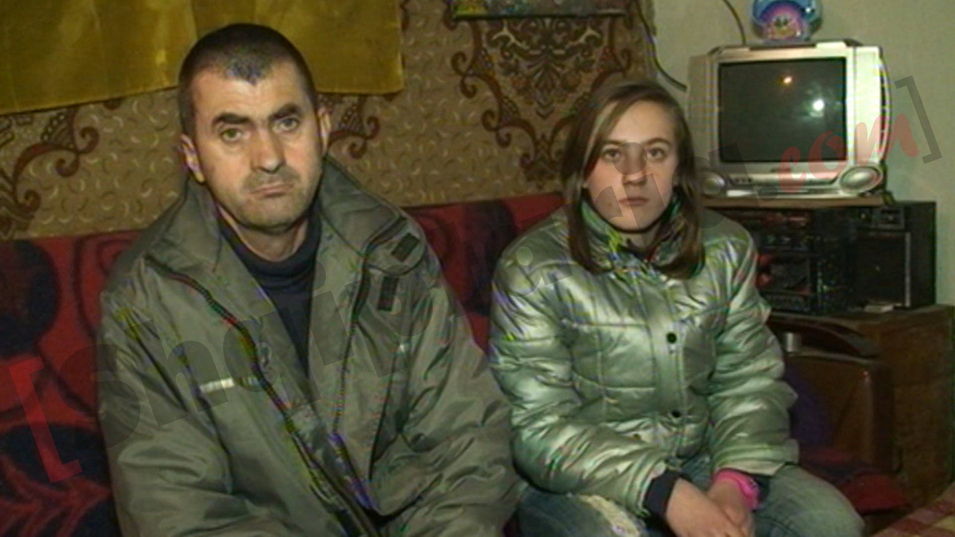 dhionis tomorri dhe vajza