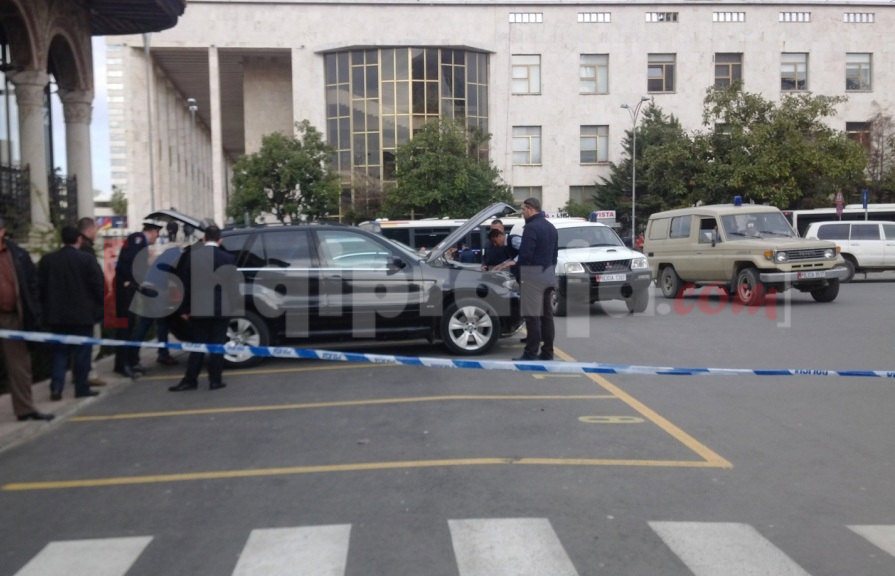 alarmi per bombe bashkia