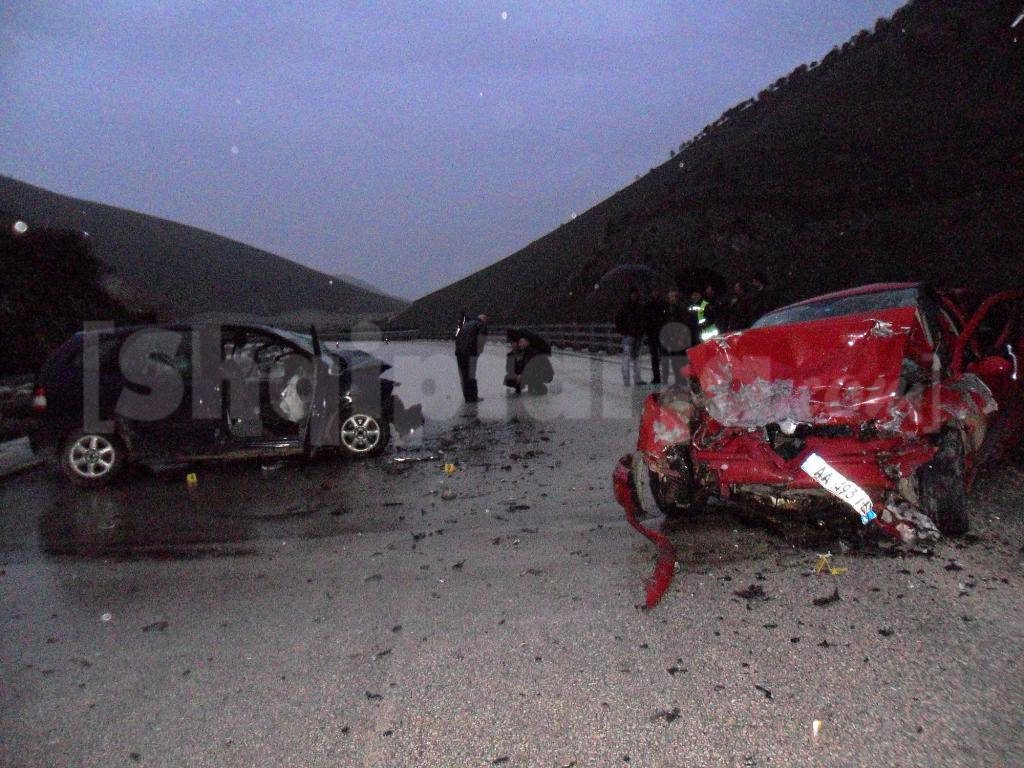 aksident sarande me logo