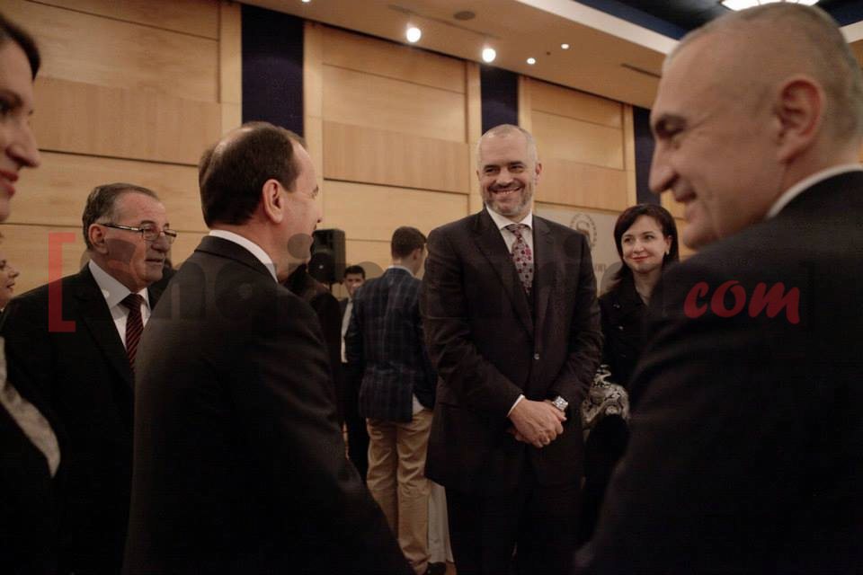 nishani, rama, meta me logo