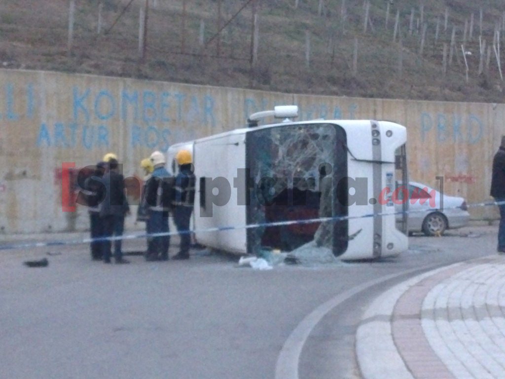 aksidenti te teg me logo