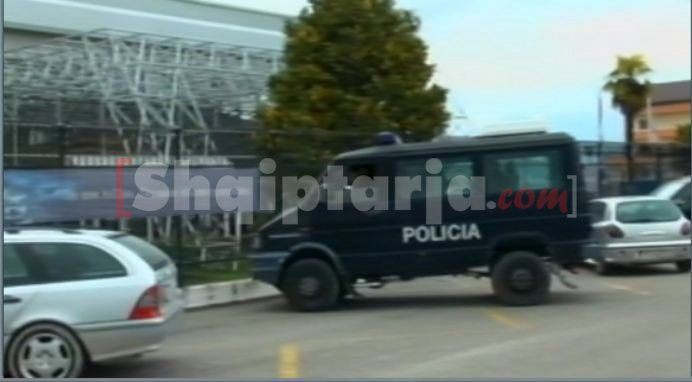 koncesionari i mercedes me logo