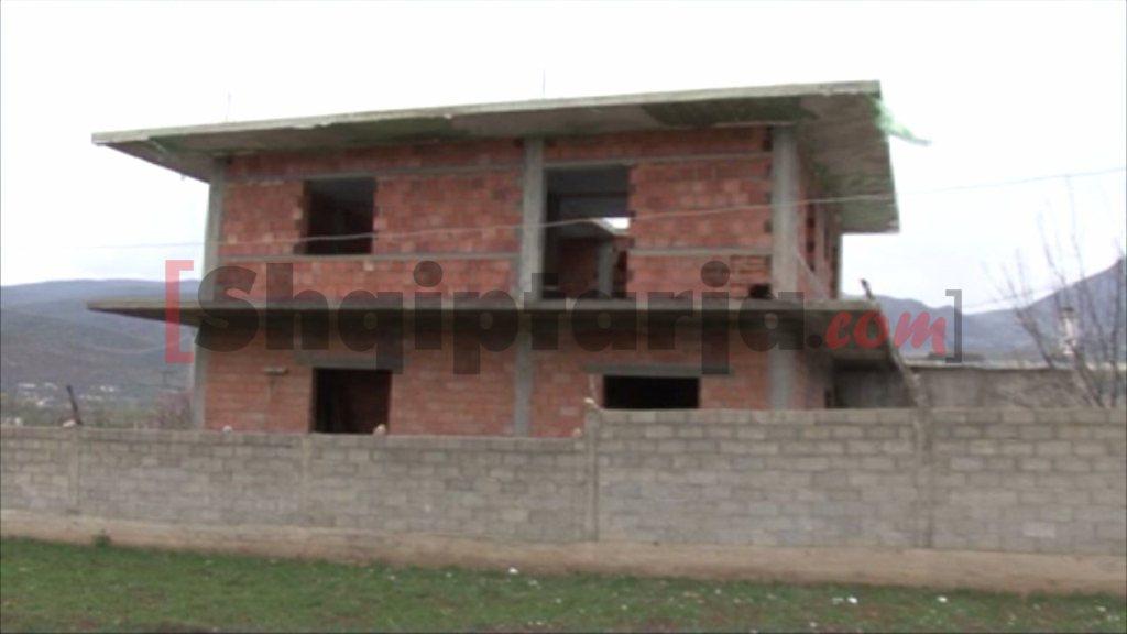 ndertesa ku ndodhi shperthimi me logo