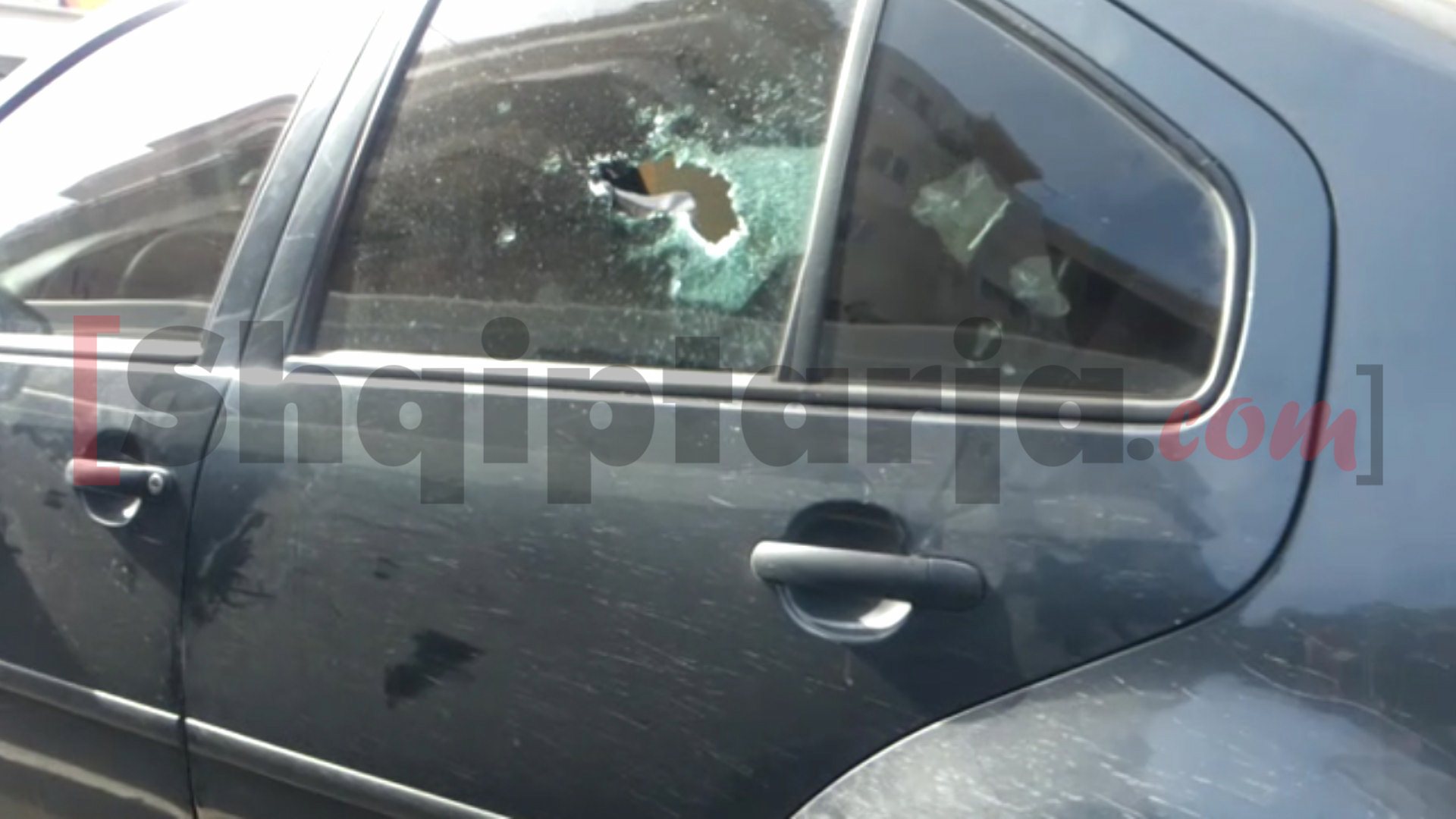 makina e policit ne sarande