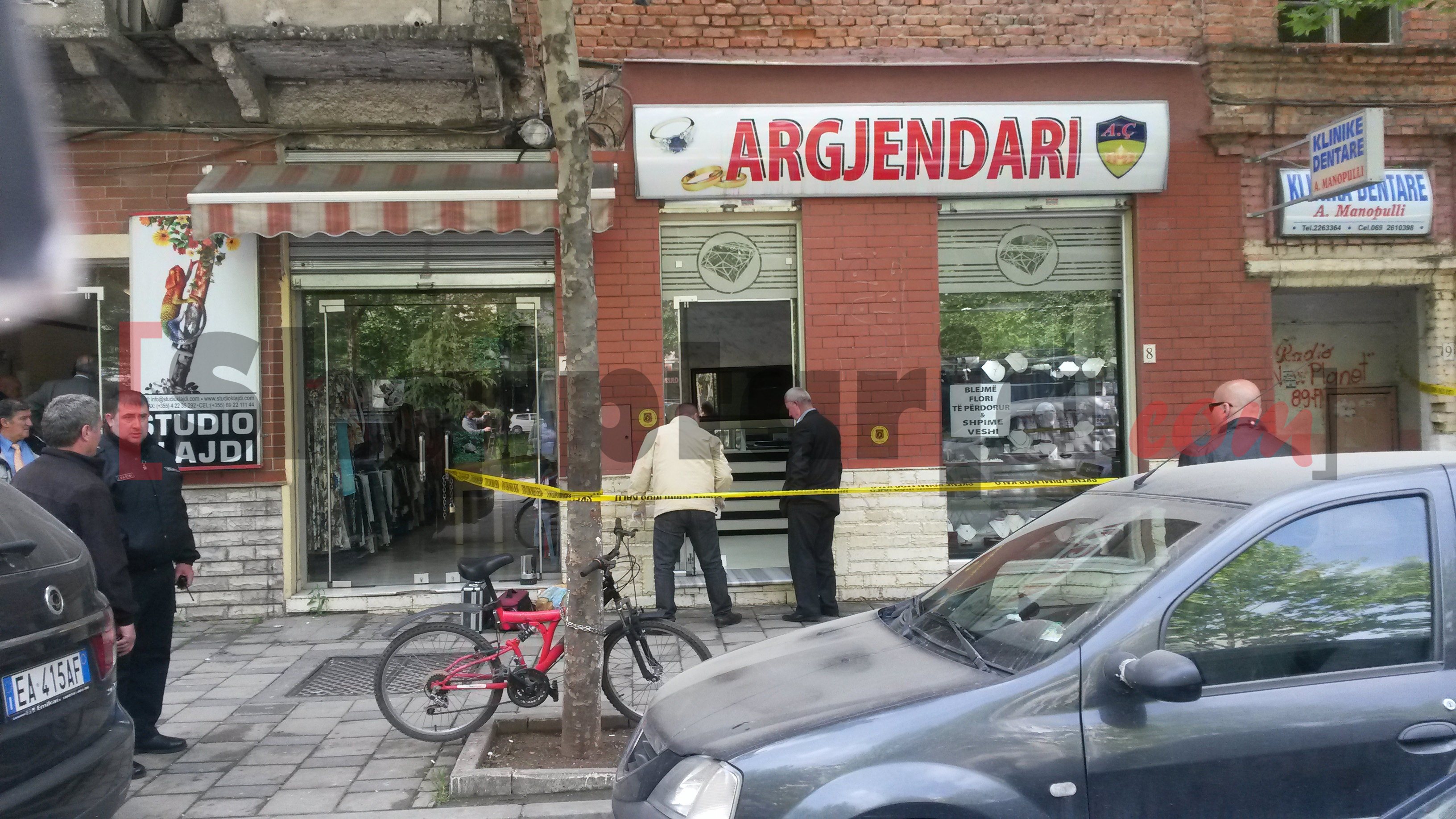 grabitje argjendarie 