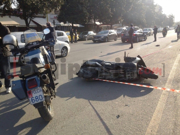 aksident motor polici