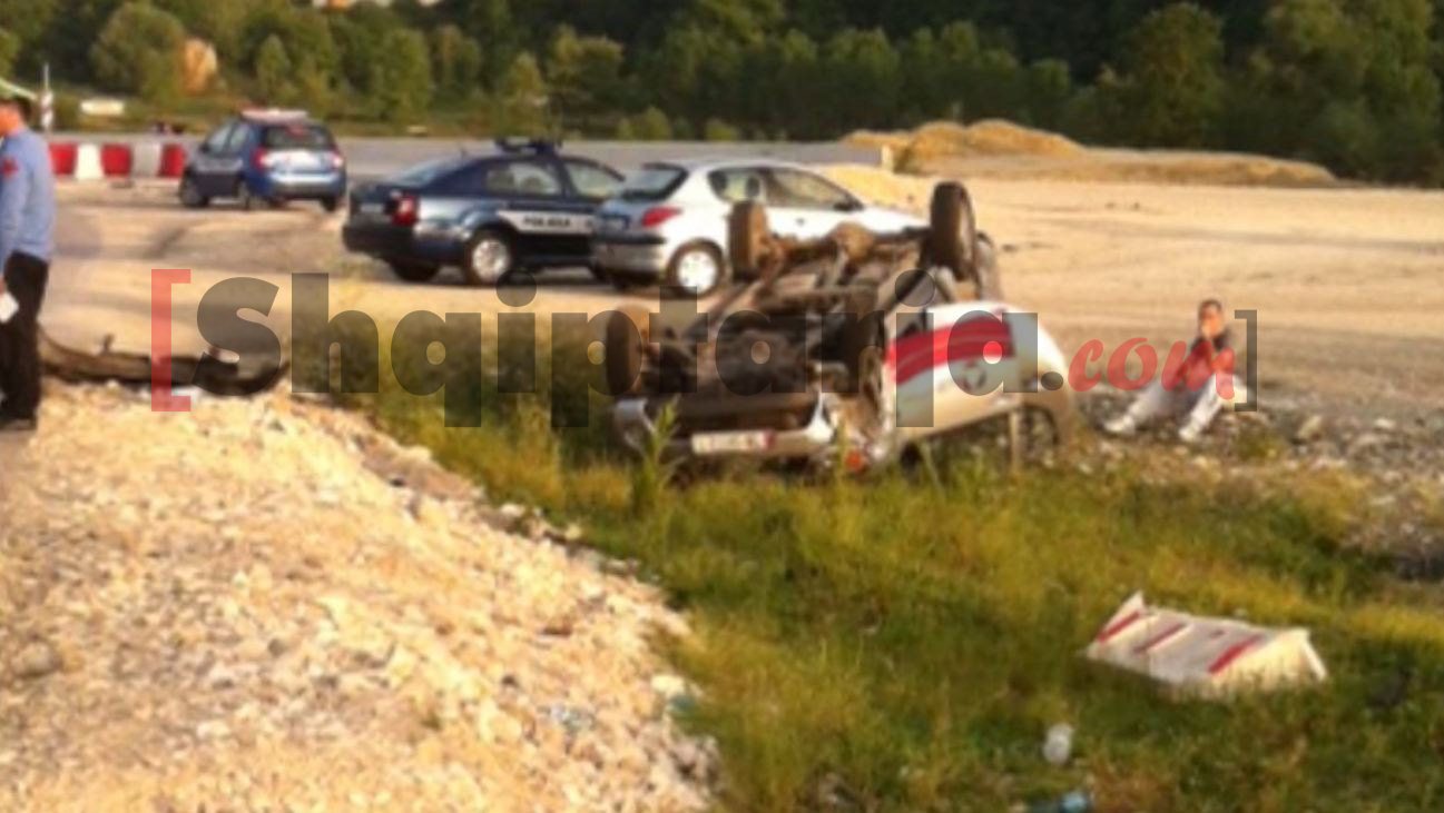 aksidenti afer tunnelit me logo