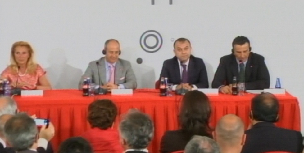 live ngakomapnia coca cola