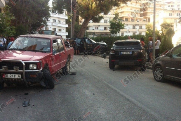 aksident sarande me logo