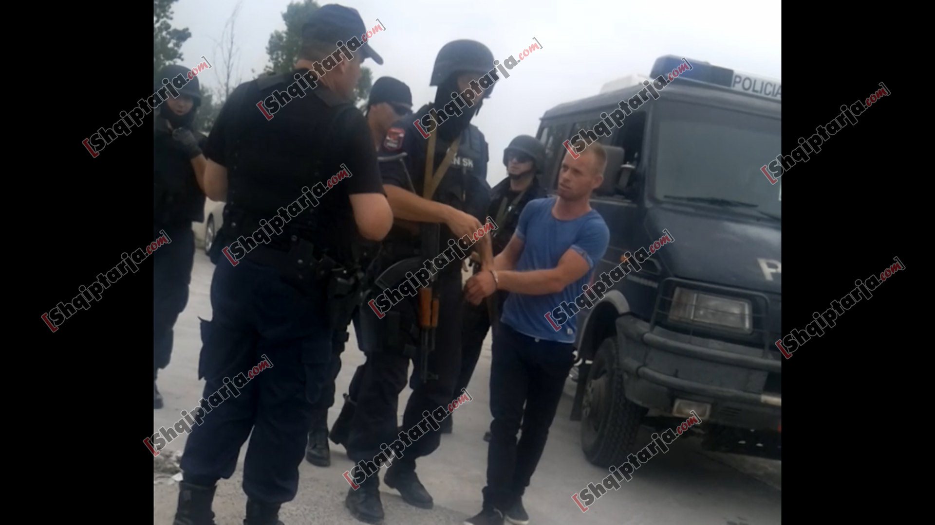 fush kruje i ndaluar me logo