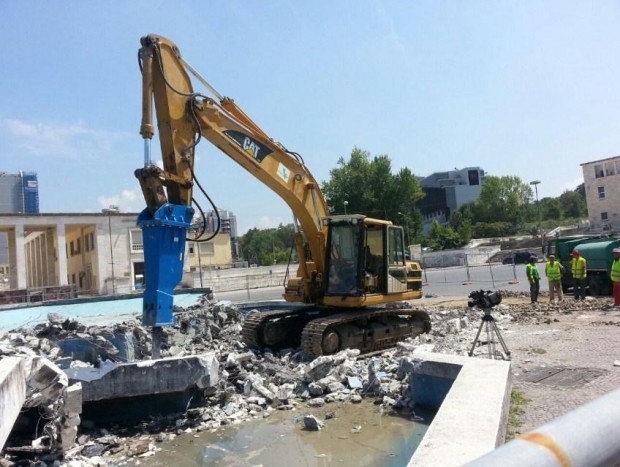 shatervani nene tereza