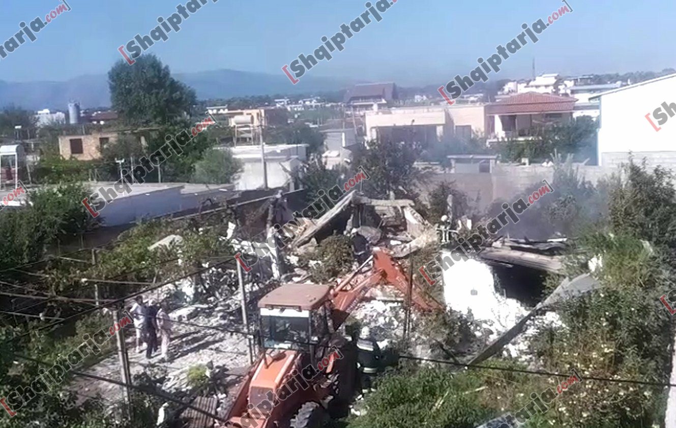 vlore shperthim shtepia me logo