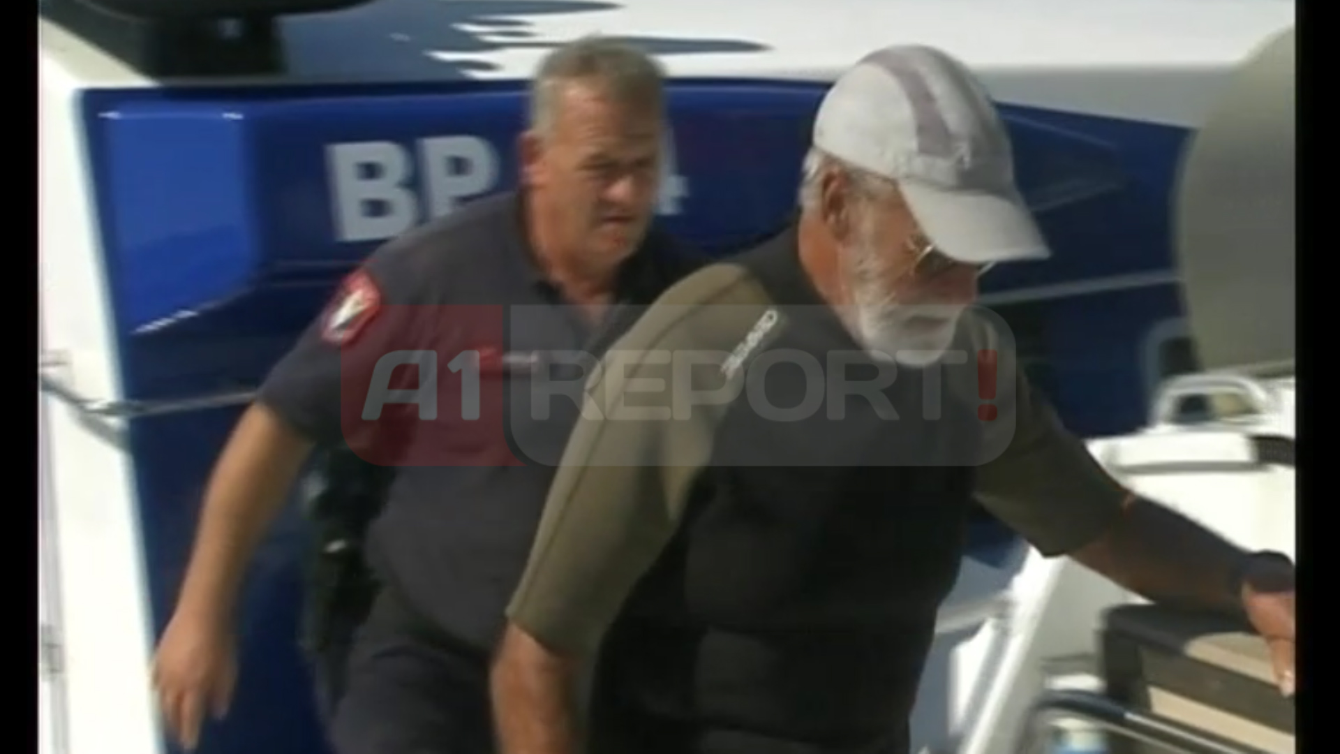 italiani ne karaburun me logo