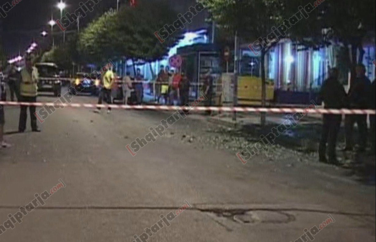 shperthimi ne fushekruje me logo