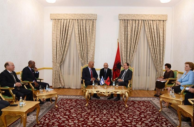 Bujar nishani hamad amar