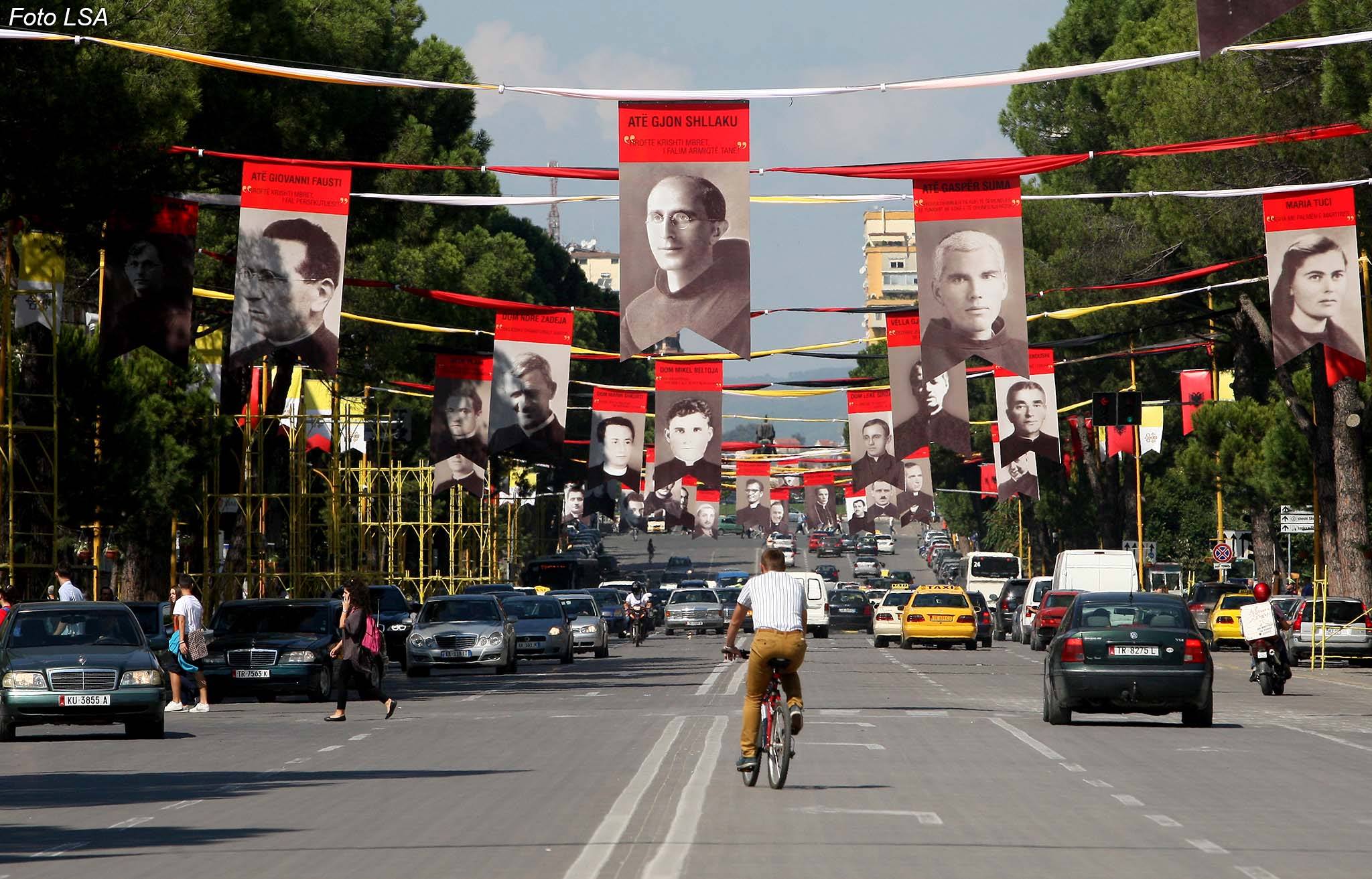bulevardi deshmoret e kombit