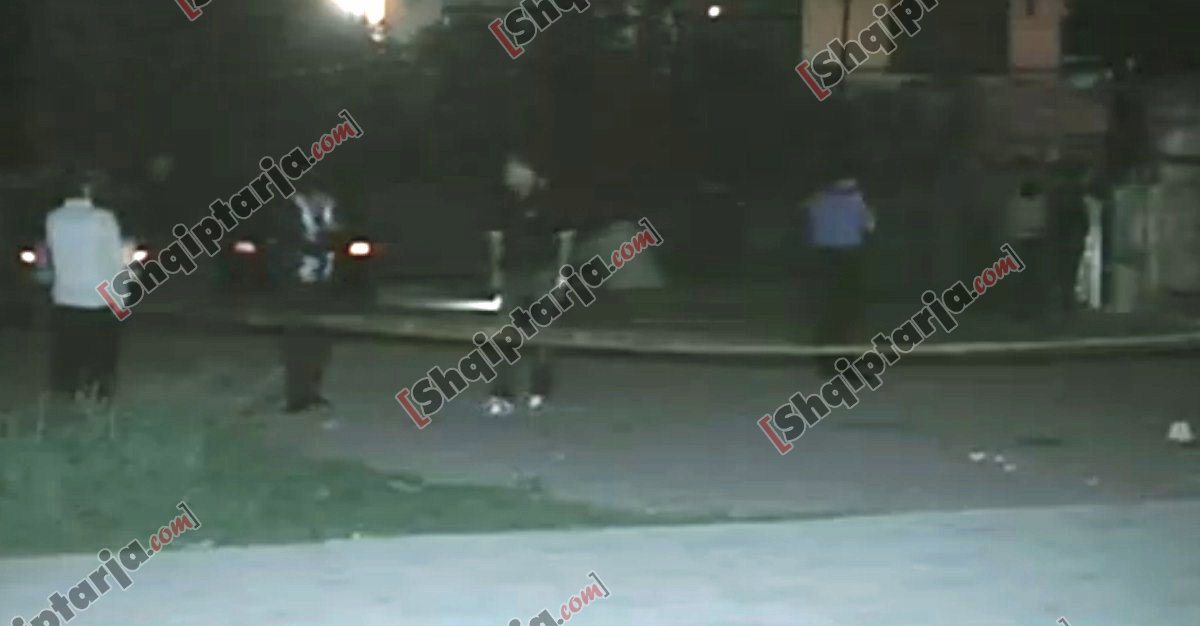 vrasje te pallati me shigjeta me logo