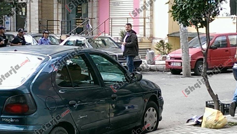 alarm per bombe me logo