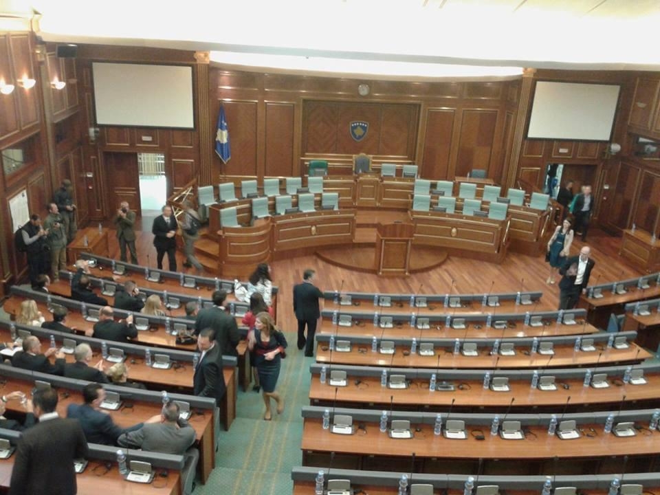 kosova deputetet