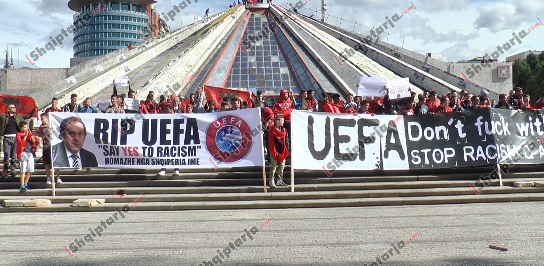 protest per uefa
