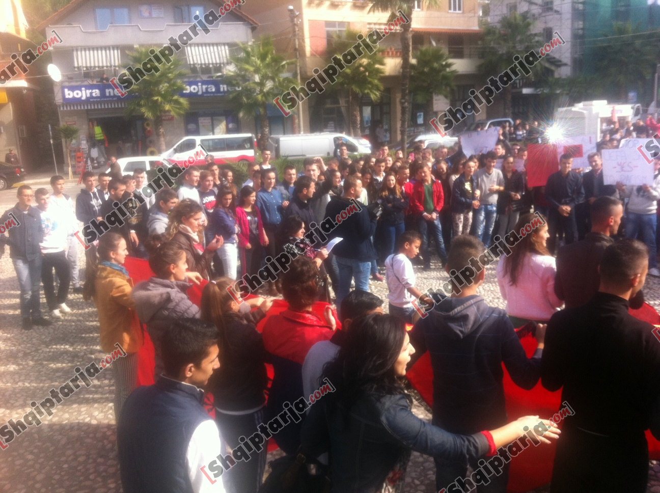 nxenesit proteste ne lezhe
