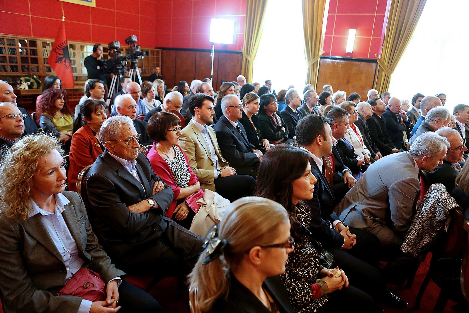 edi rama tedu papavrami