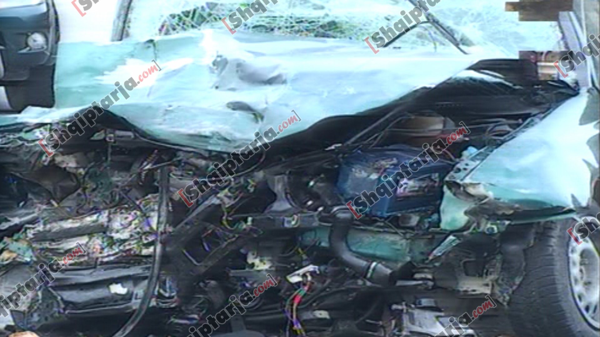 aksidenti kukes me logo