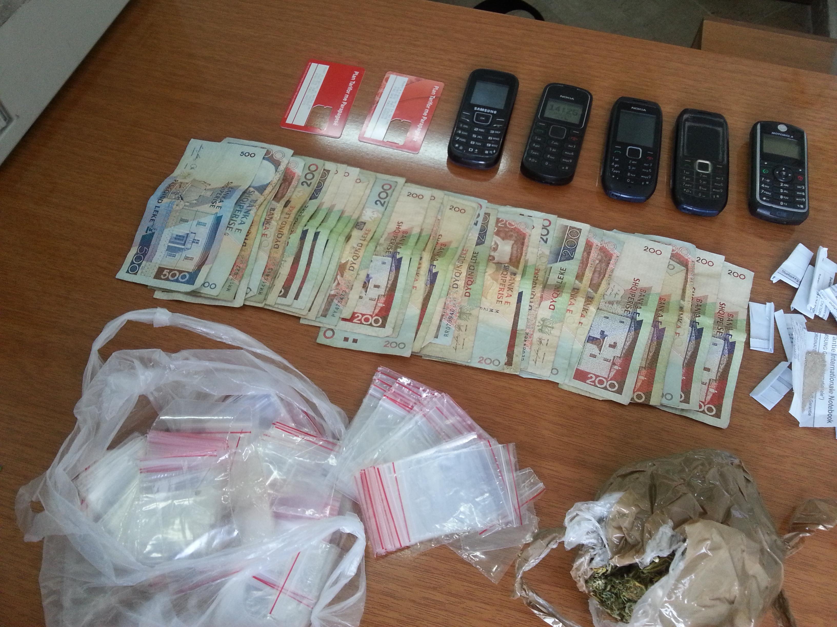 vlore 3 te arrestuar