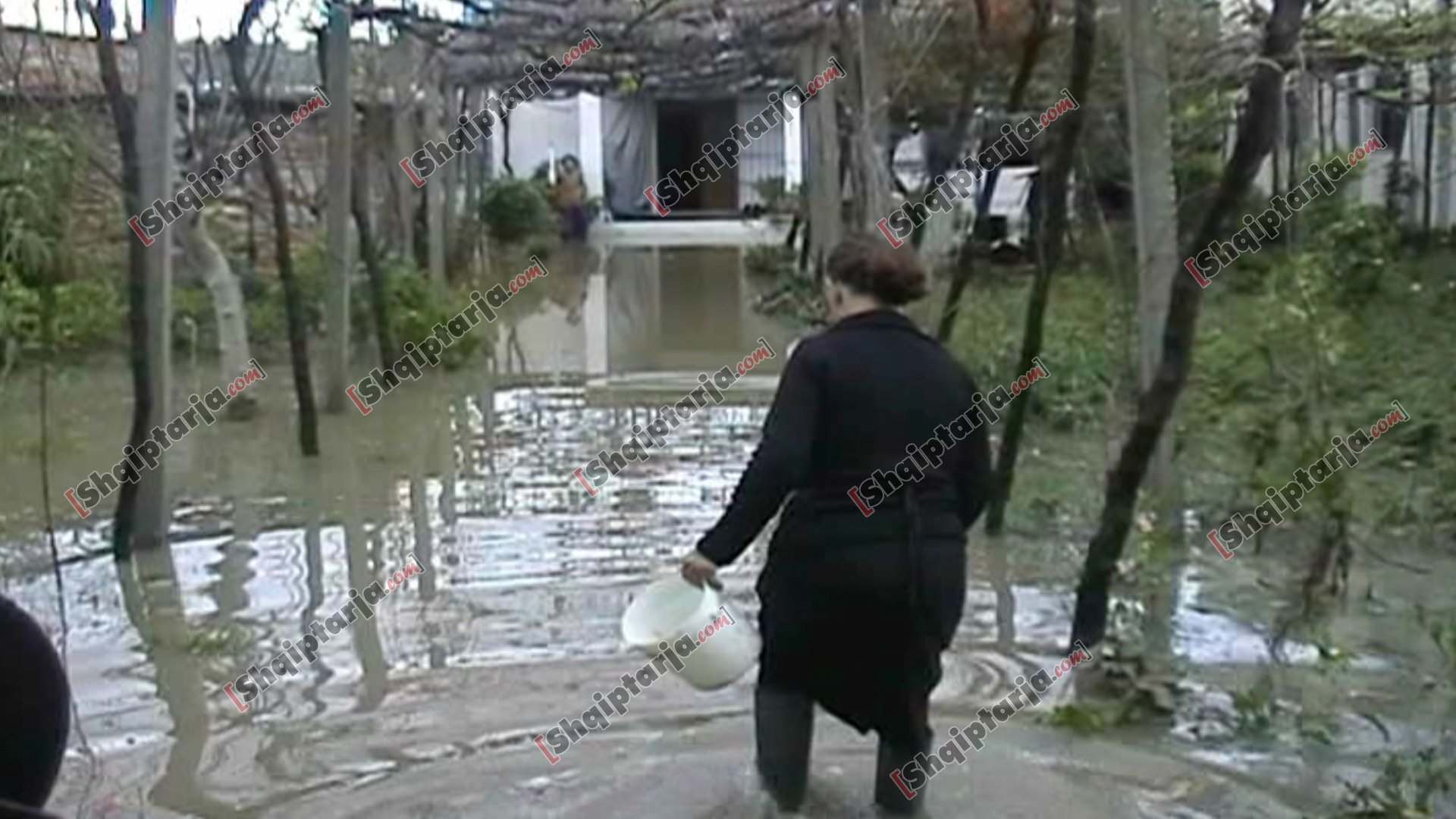 fier permbytje me logo