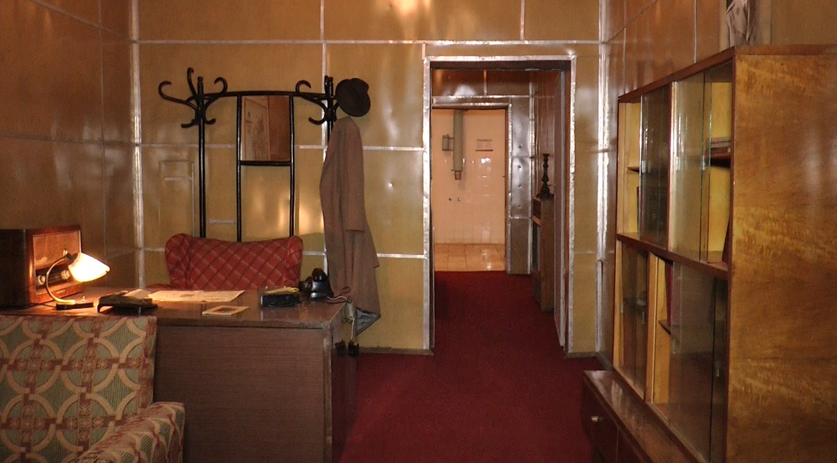 bunkart dhoma e enverit