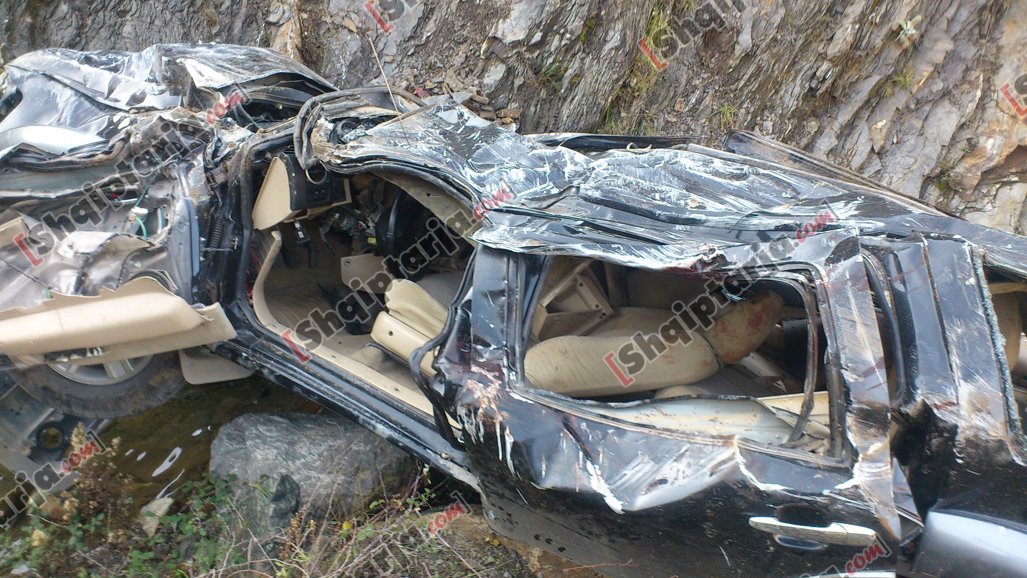 makina shkoder me logo