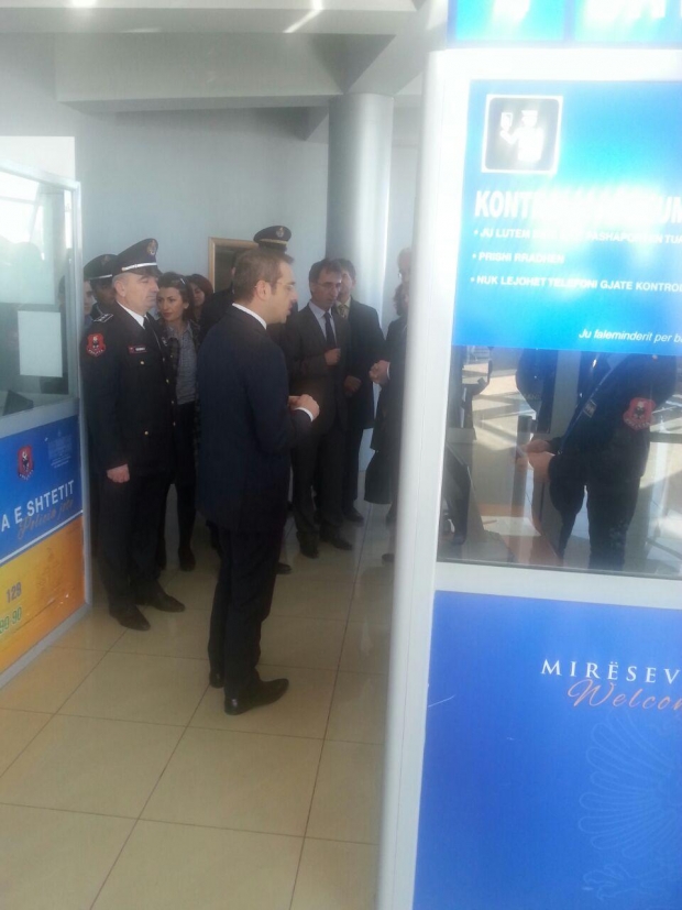 saimir tahiri ne portin e vlores