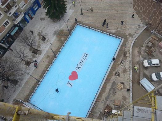 pista e akullit korce