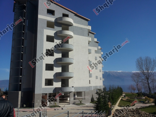 pallati pogradec