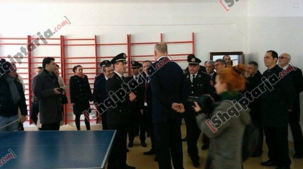 edi rama ping pong