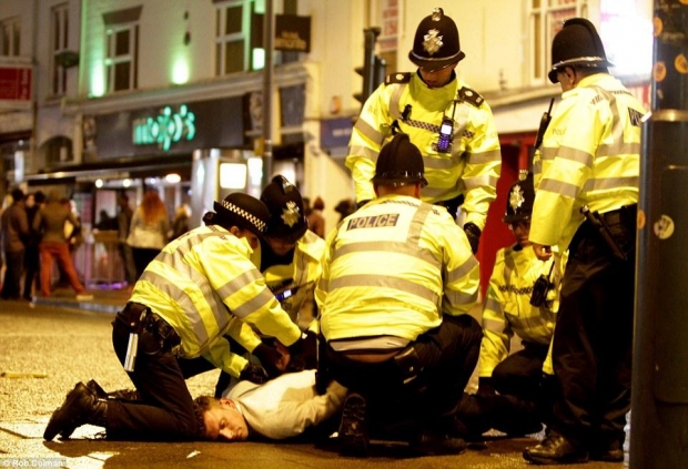 viti i ri britani festime rruge 