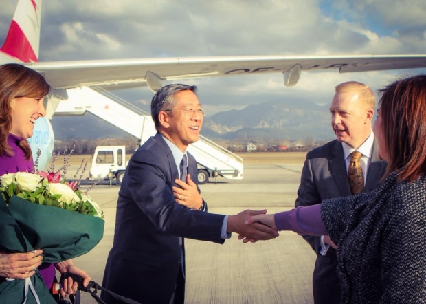 donald lu ne aeoroport