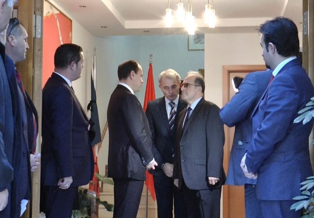 nishani ne ambasaden franceze