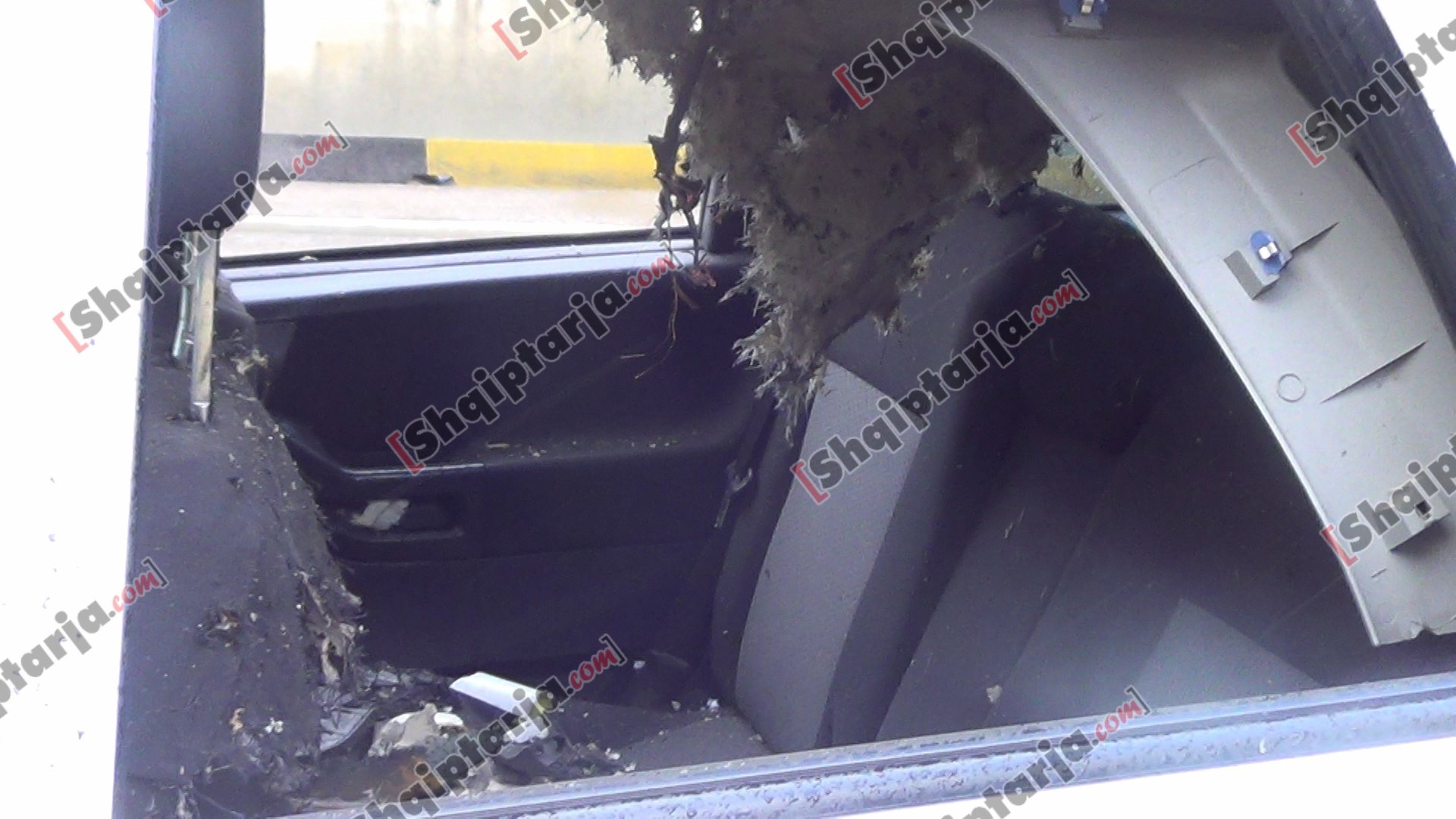 makina me tritol e arben sulos