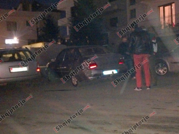 aksidenti tirane me logo