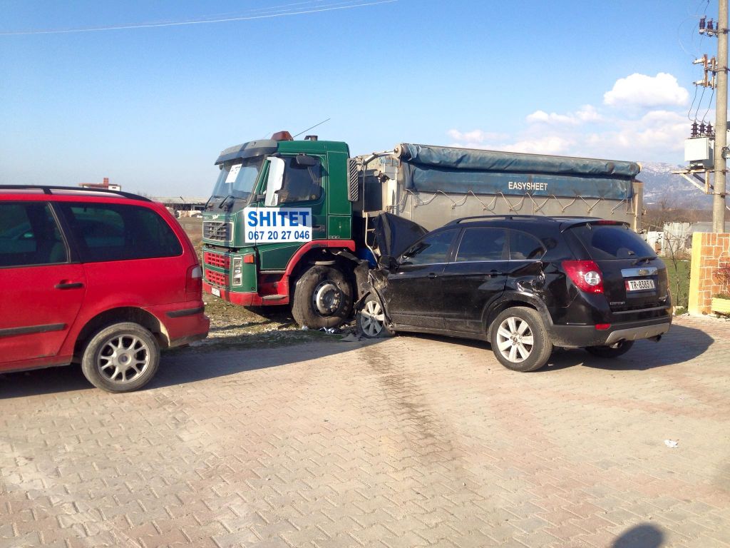 aksidenti i greta kocit