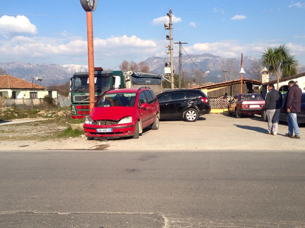 aksidenti i greta kocit