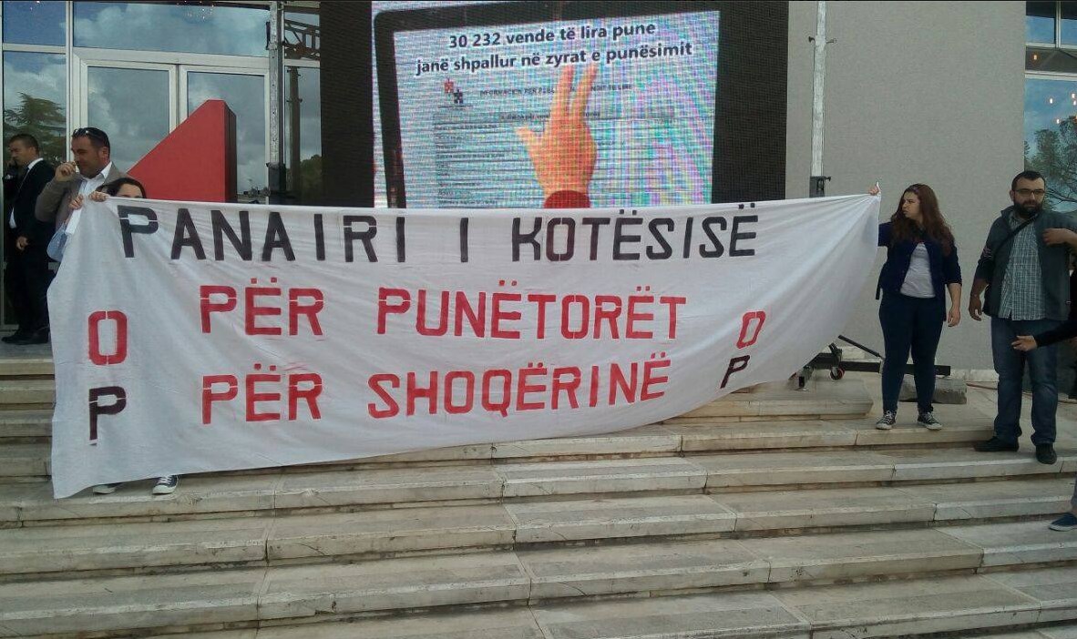 protesta te panairi i punes