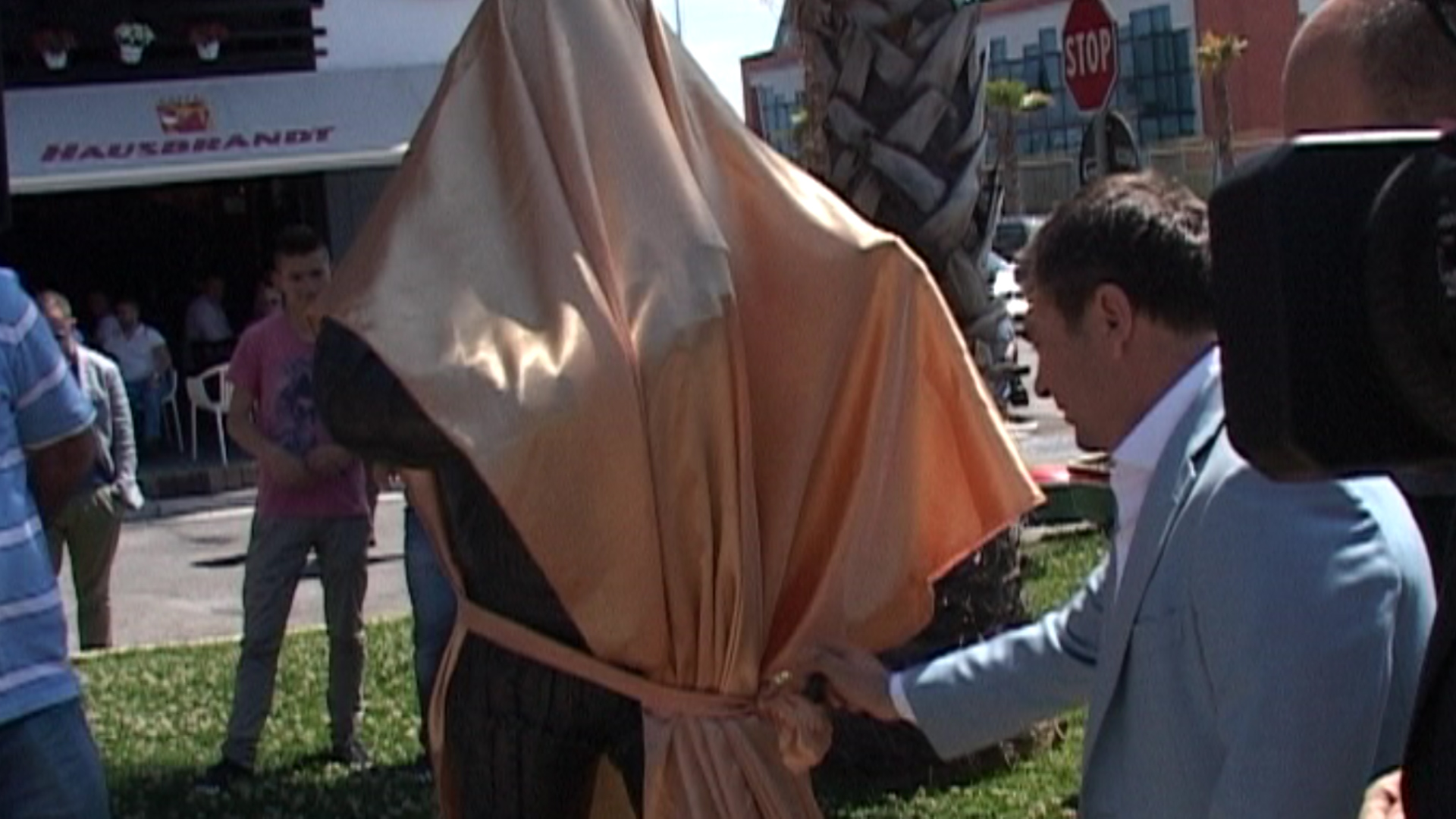 durres statuja rroku 